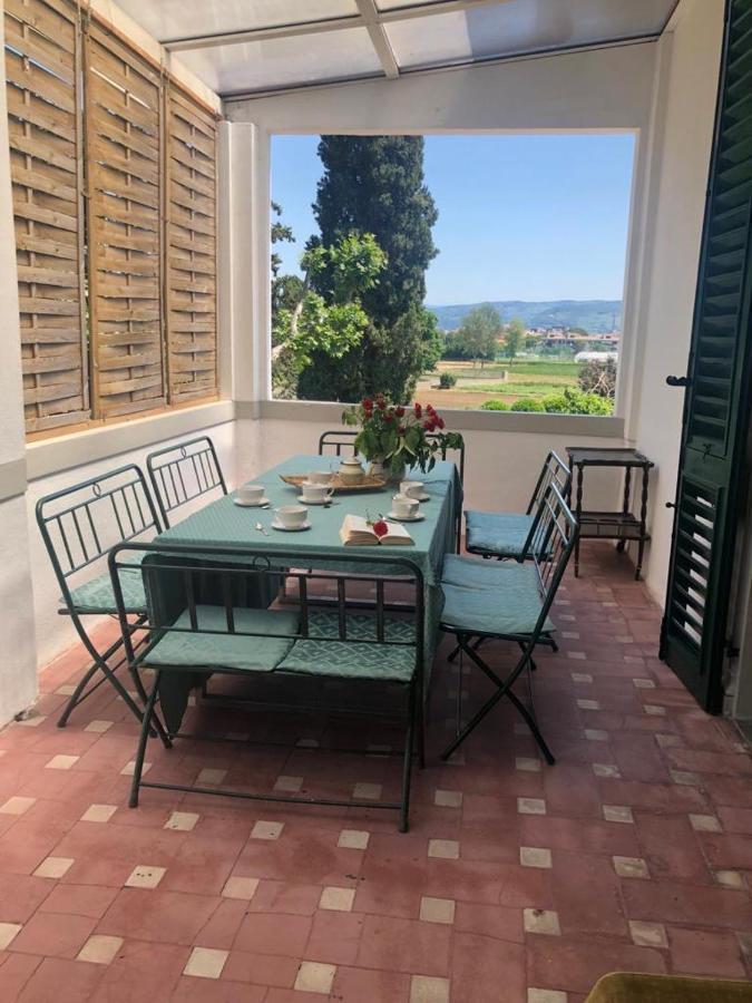4bdrm Elegant Apartm In Private Estate, Shared Swimmingpool, Maze Garden Appartamento